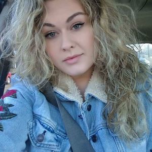 Meet your Posher, Gabrielle